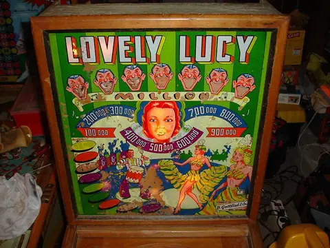 Lovely Lucy backglass