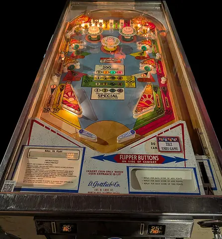 4 Square / Astro playfield