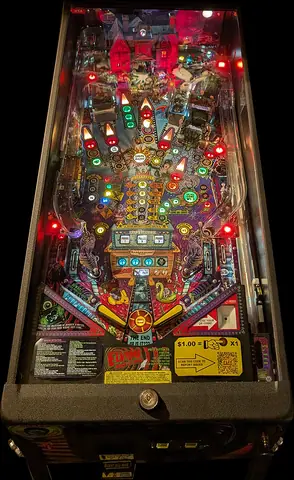 Elvira's House of Horrors playfield