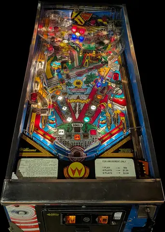 Earthshaker playfield