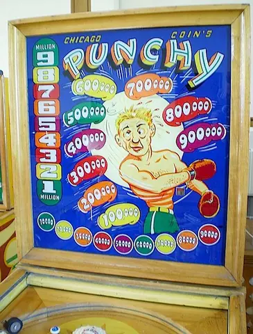 Punchy backglass