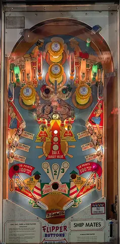 Ship-Mates playfield