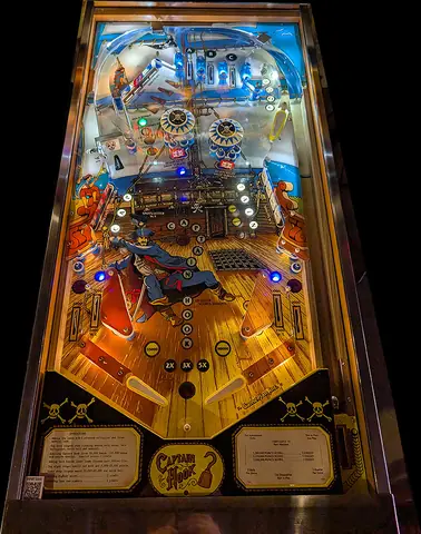 Captain Hook playfield