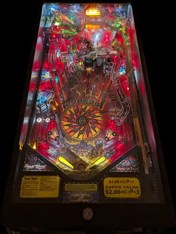 Black Knight: Sword of Rage playfield