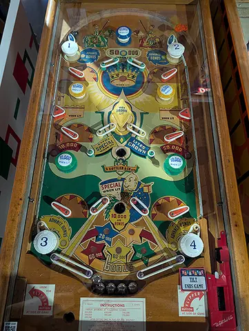 Humpty Dumpty playfield